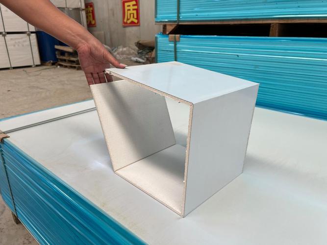 秦皇岛双面彩钢漂珠石墨硅复合板价格解析与选购指南